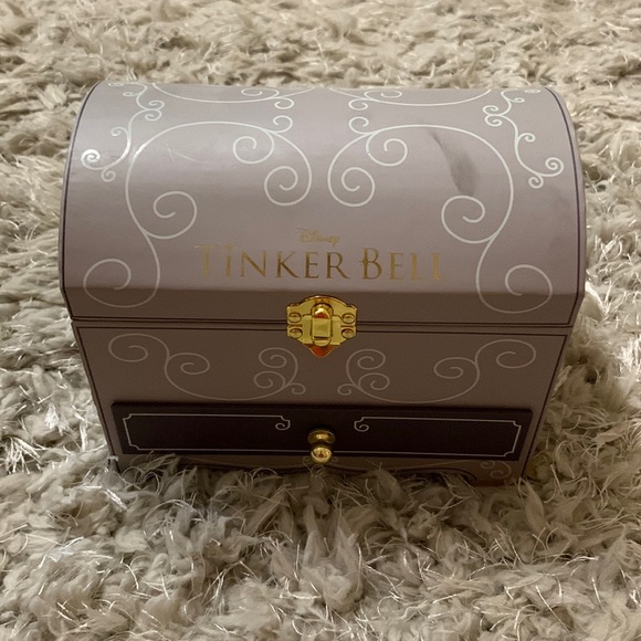 Disney Other - Disney Tinker Bell eyelash case with various false lashes